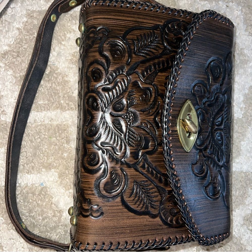 Joo Kay Elegant Brown Embossed Leather Bag